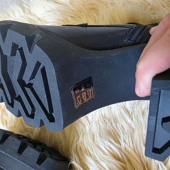 NWT Aldo Rebelia Black Leather Heeled Combat Boots Size 8 - Picture 8 of 10